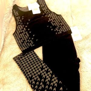 NWT- Fabletics Seamless Workout Outfit